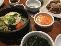 -萨拉伯尔(燕莎友谊商城店)