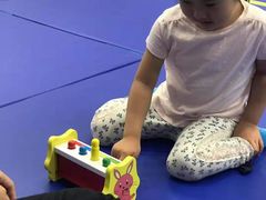 -抱抱熊托育中心(大悦城店)