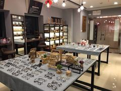 -肆兮眼镜·蔡司·徕卡战略合作店(大坪店)