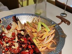 -小鱼小牛·鱼牛干锅·脆鱼火锅(世欧广场店)