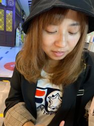 -时尚殿堂明星门店