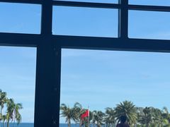 -亚龙湾喜来登·美景台大堂吧