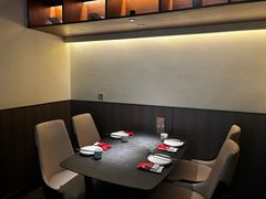 -鸽子侯·家宴·平价海鲜(市图书馆店)