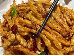 -鑫小城故事·藕汤·家常菜(台北一路总店)