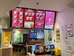 -The Habit Burger Grill 哈比特汉堡(世博店)