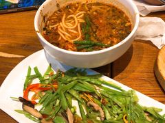 五彩花菇荷兰豆-云海肴·汽锅鸡·云南菜(苏州中心店)