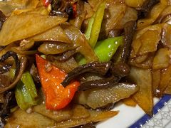 -靠山屯东北农家菜(八龙桥雅苑店)