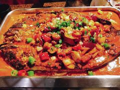 -鸣记脆皮烤鱼·海鲜烤鱼(三八广场店)
