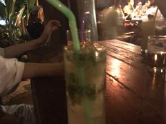 -乌托邦酒吧和餐厅