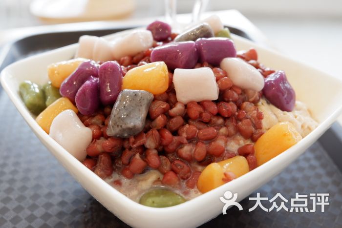 红豆奶茶绵绵冰