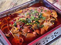 -万州烤鱼江湖菜(圣地阳光店)