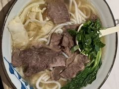 -鑫花溪牛肉米粉(凤凰街创始总店)