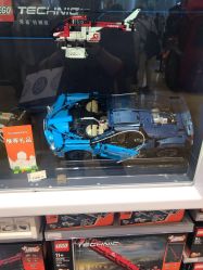 -乐高品牌旗舰店(人民广场店)