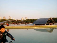 -上海科技馆(地铁站)