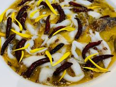 -渔语鱼酸菜鱼新川菜(来福士店)