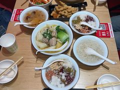 -蓉李记成都名小吃(宜昌伍家岗万达店)