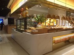 -享遇.锅姥姥牛排海鲜自助(小寨店)