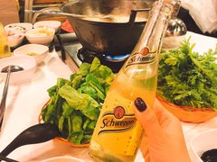 -鲜入围煮花胶鸡海鲜火锅