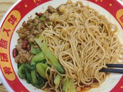 -魔都三兄弟酸辣粉·蘸卤炸串(虹桥万科店)
