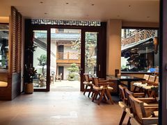 -华冠悠岚·庭院餐厅(青城后山店)