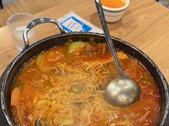 -WOW LUCKY创意韩料(龙阳广场店)