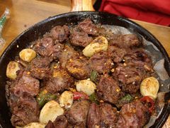 -老东镇啤酒屋海鲜加工·蒸汽海鲜·海鲜烧烤(台东店)