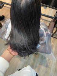 -藤野造型·烫发染发