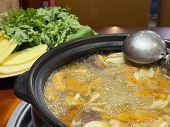 -菌之家·专业纯野生菌火锅·特色炒菌