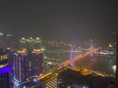 -Ting无边际江景酒店(重庆解放碑云端之眼店)