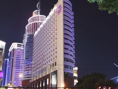 -昆明中心皇冠假日酒店