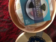 -花花卷卷·鲜食蛋糕(静安久光百货店)
