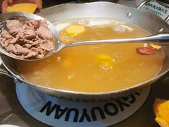 -左庭右院鲜牛肉火锅(金山万达店)