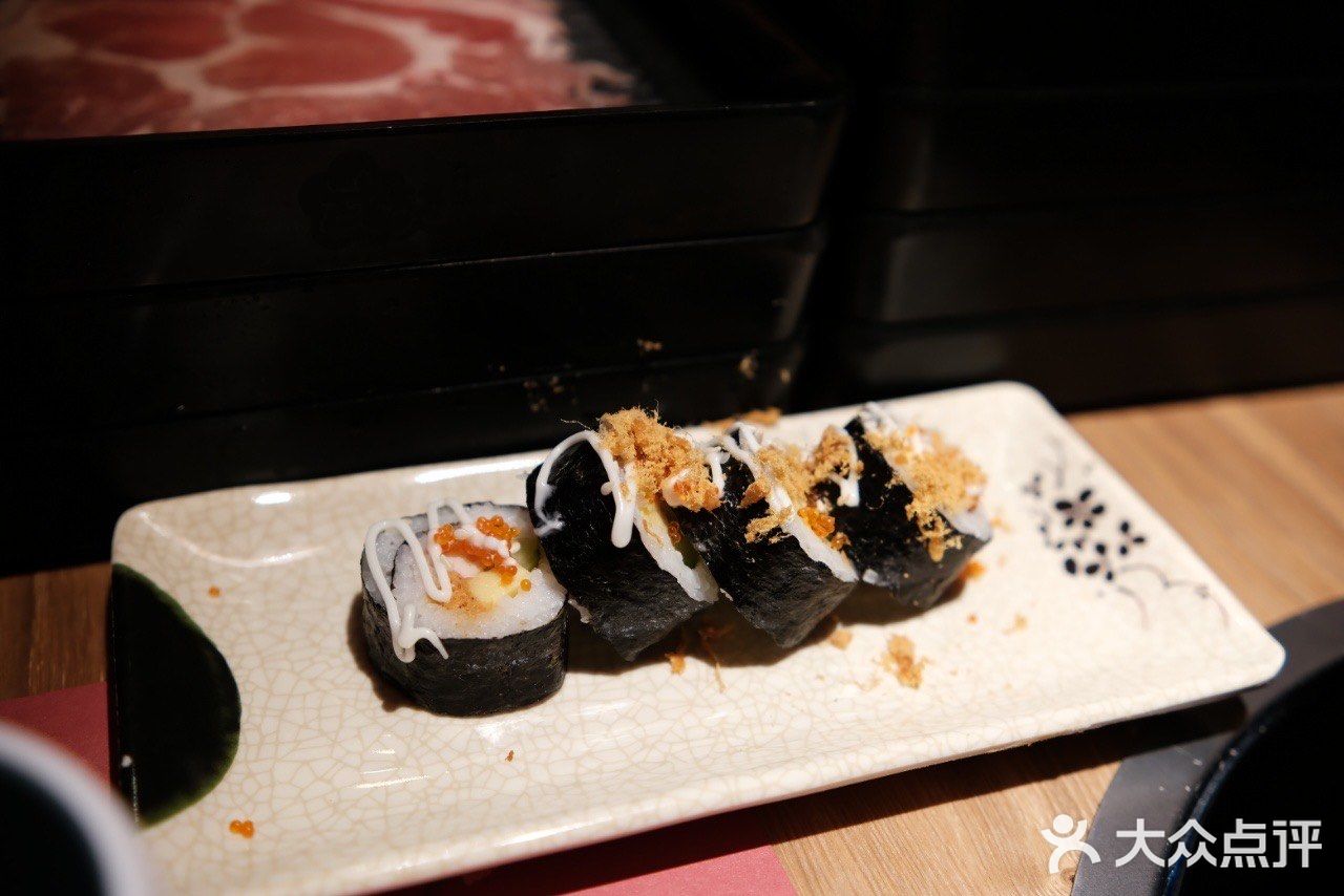 武汉探店 | 肉吃到撑的寿喜锅自助