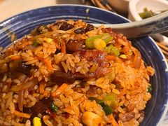 -包整·丝娃娃(一览甲秀楼风景店)