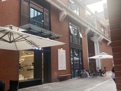 -HUGS coffee(东区店)