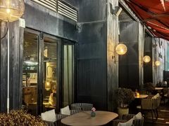 -Carbon莫卡哆·意大利复古集市餐厅(杭州大厦店)