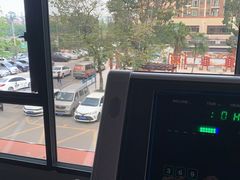 -耀恒健身(南浦地铁店)