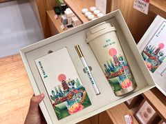 -杭州湖滨银泰in77