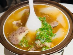 -炆艺乳鸽·煲仔饭大排档(望京来广营店)