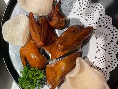 秘制脆皮乳鸽-避风塘(江桥万达店)
