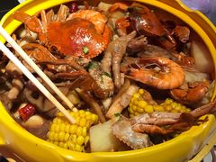 -多嘴超级肉蟹煲(中街恒隆故宫店)