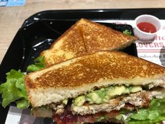 -The Habit Burger Grill 哈比特汉堡(爱琴海店)