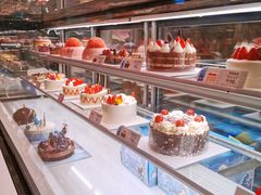 -巴黎贝甜(大宁国际商业广场店)