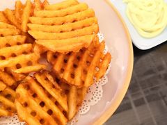 薯格-灵意咖啡·西班牙美食(汕头金平万达广场店)