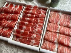 手切热气鲜羊肉-羊家胡同·龙虾烧烤火锅(龙汇路店)