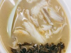 -明呈黄鱼面馆(斜土路店)