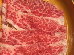 -牛YO寿喜烧·铁板烧和牛火锅自助(市府恒隆店)
