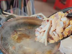 阳山骟鸡-威邵鸡煲(西华路总店)