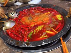 -渝大狮毛肚老火锅(遂宁万达店)