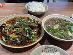-杨三孃跷脚牛肉(中粮鸿云悦街店)